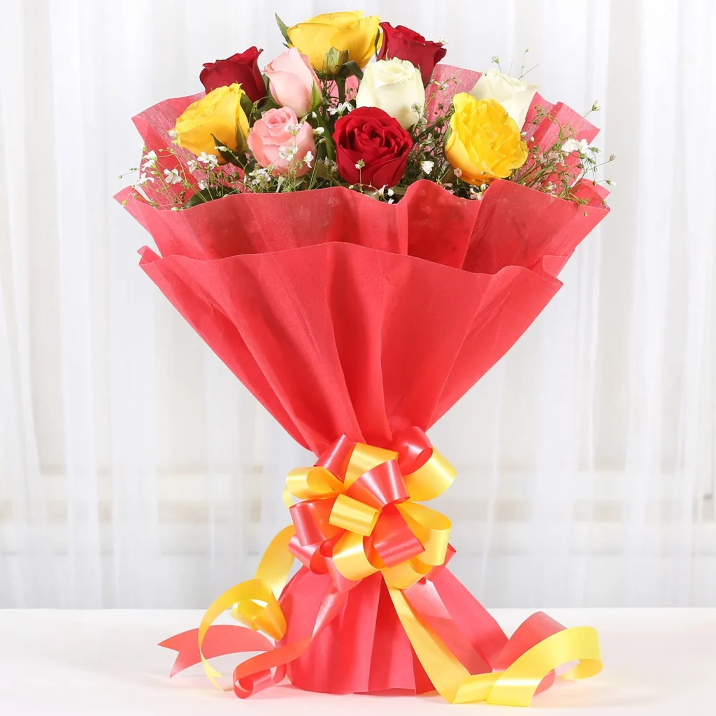mixed roses romantic bunch 1 वैलेंटाइन डे गिफ्ट आइडिया- Valentine Day Gift Ideas